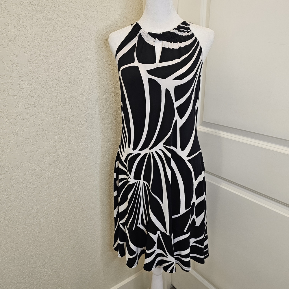 White House Black Market Sleeveless Halter Dress M